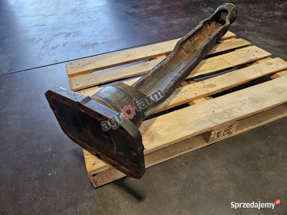 Obudowa wału napędowego Case Maxxum 115 125 135 Byków