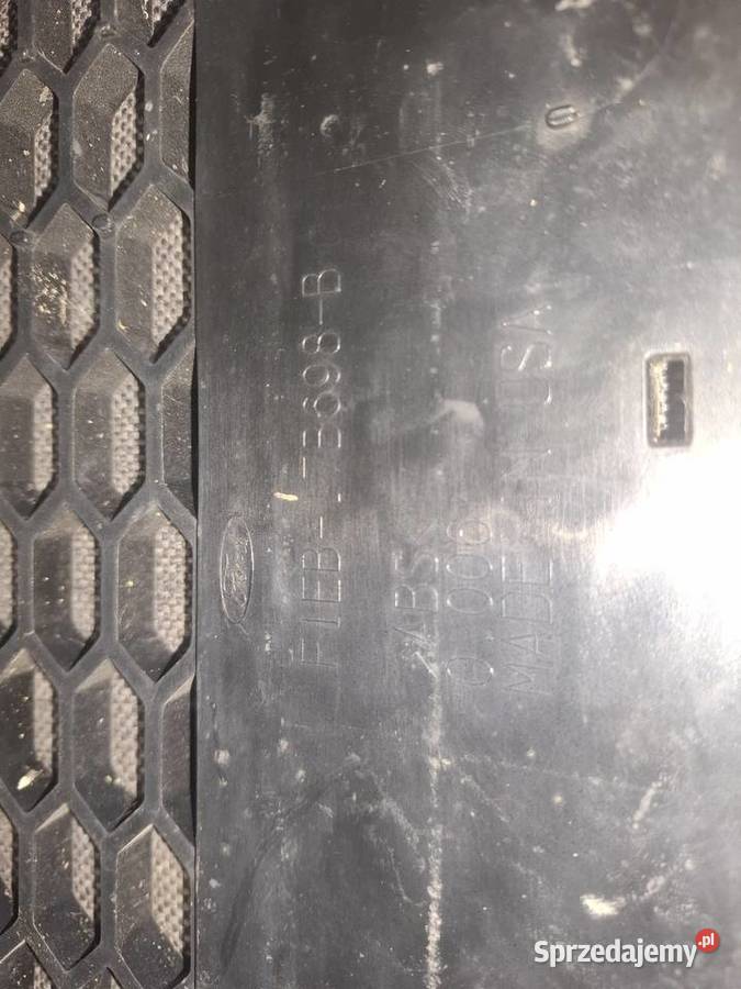 Atrapa chłodnicy grill przód Ford Focus ST MK3 Motoryzacja Zawada