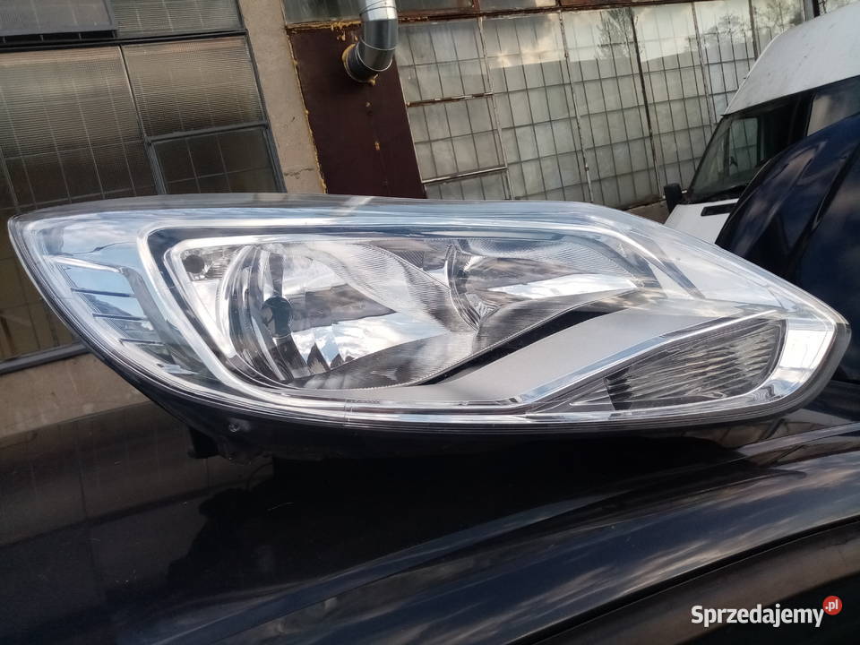 Lampa orginal przod ford focus 2011 2014 lifcie osobowe Oświetlenie Wrocław