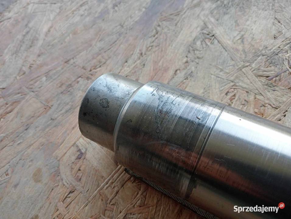 sworzeń ramienia siłownika ładowarki Merlo Koszanowo sprzedam