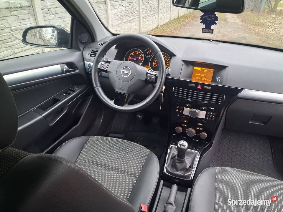 Opel Astra H Kombi Sprowadzony 2010 czujnik deszczu Astra Starachowice