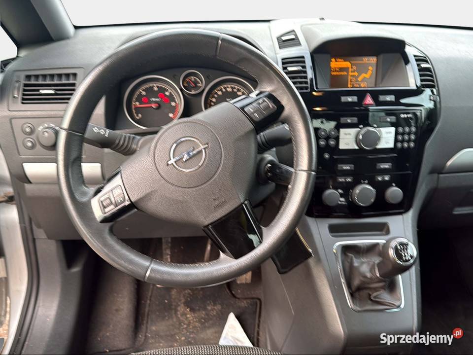Opel Zafira Bezwypadkowy drugi właściciel kurtyny powietrzne Zabrze
