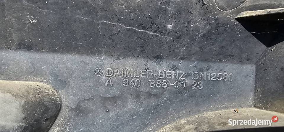 GRILL ATRAPA MERCDESBENZ AXOR 2528L A9408880123 Lipno