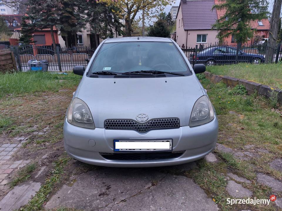 Toyota Yaris 10