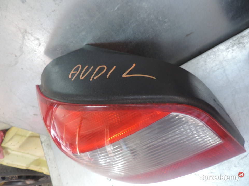 AUDI A3 8L FL LAMPA LEWY TYŁ Oświetlenie sprzedam
