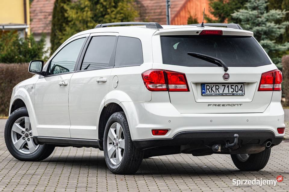 FIAT FREEMONT światła do jazdy dziennej Zalesie