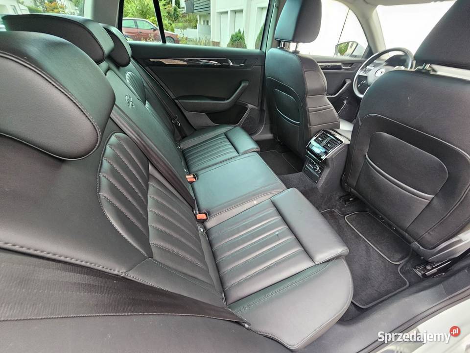 Skoda Superb III Combi 20 TDI 220 DSG Laurin światła LED Legnica sprzedam