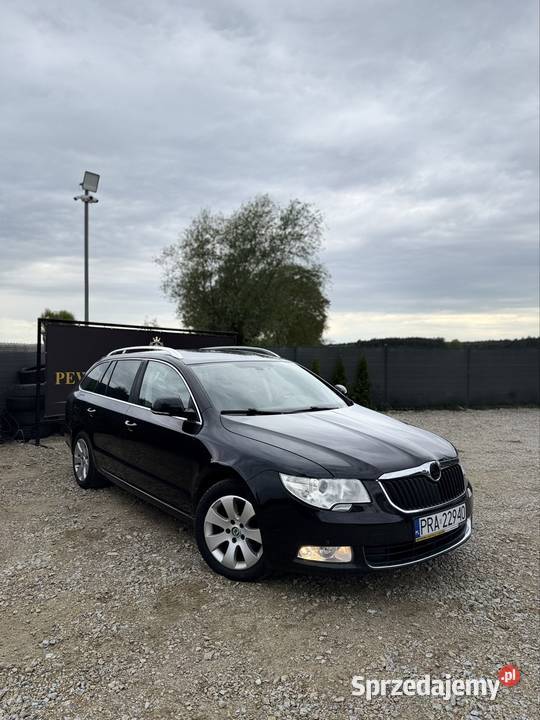 Skoda Superb 2011r 16TDi 105 232 GWARANCJARATY Rok produkcji 2011 Nochowo