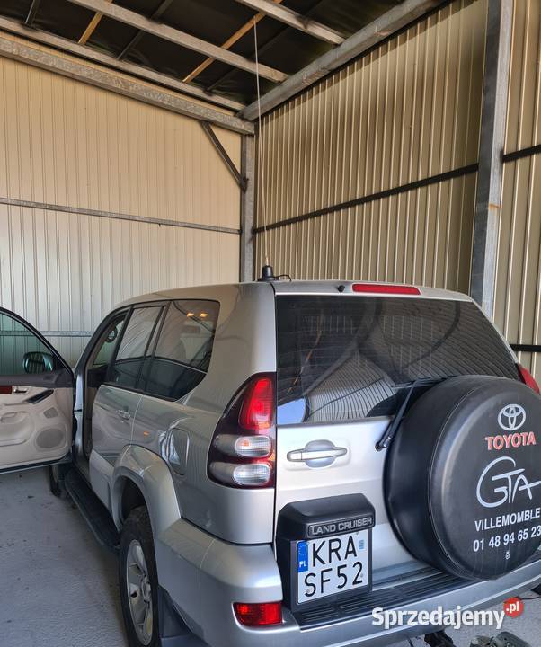 Toyota land cruiser 120