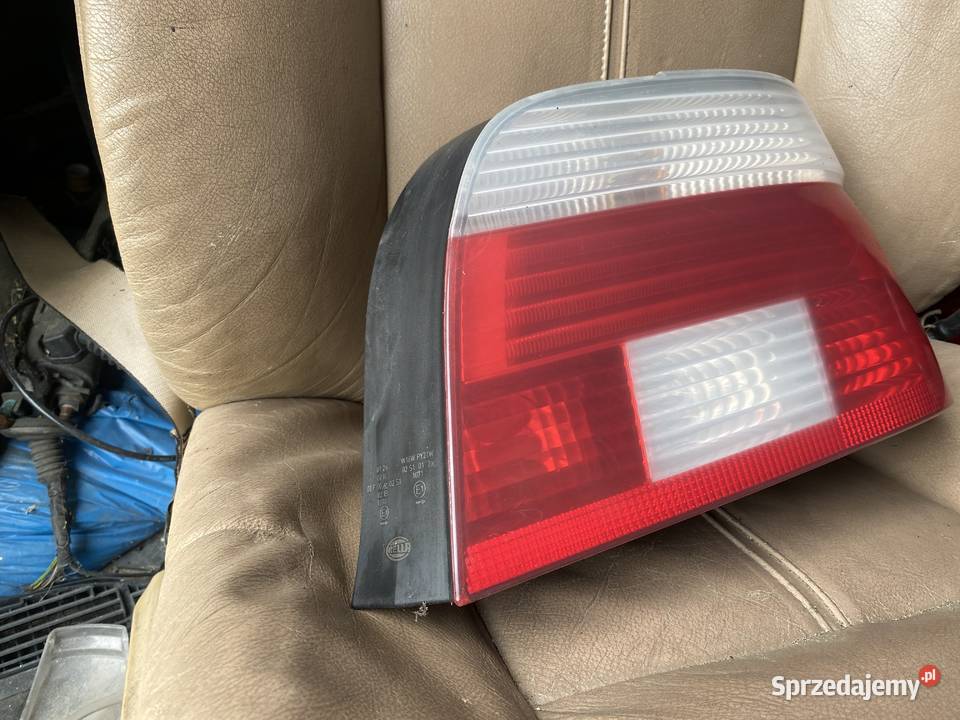 Lampa prawy tył BMW E39 sedan 8 mazowieckie Piaseczno