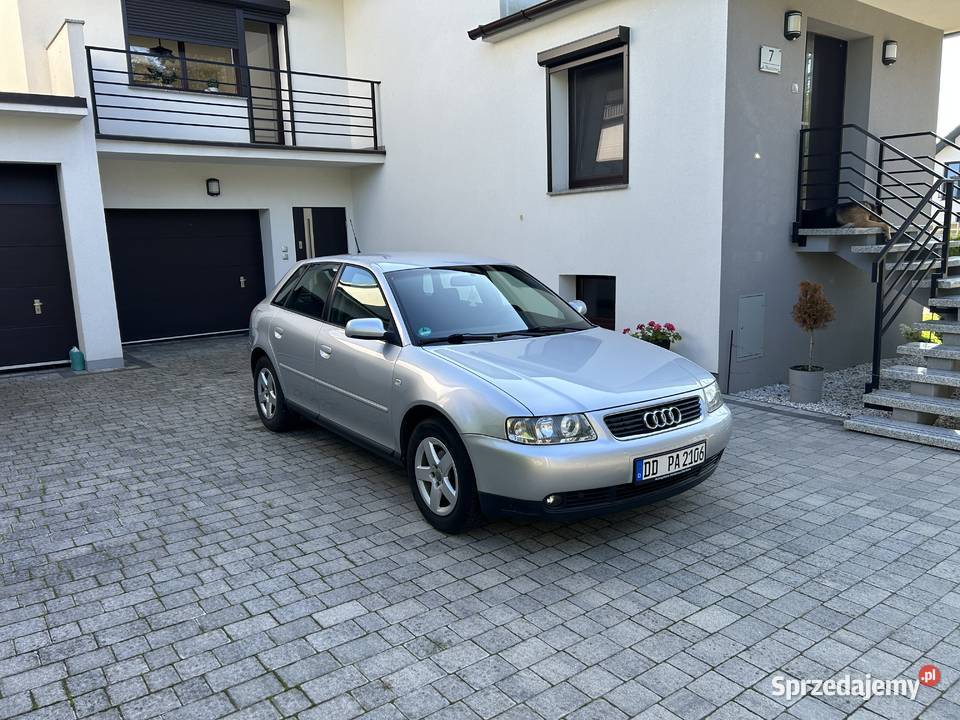 Audi A3 16 MPI Ambiente Climatronic Alufelgi wielkopolskie Ostrzeszów