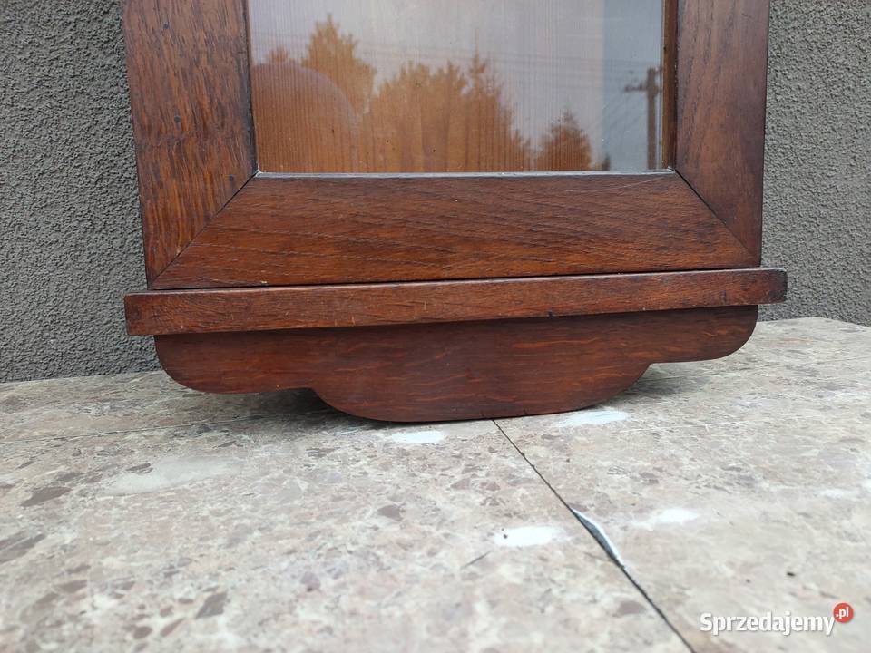 Szafka witrynka z obudowy starego przedwojennego Tczew