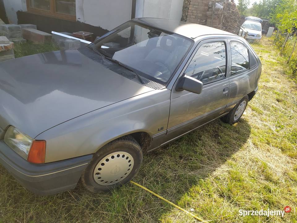 Opel kadett 1990r 14 i Sierakowice