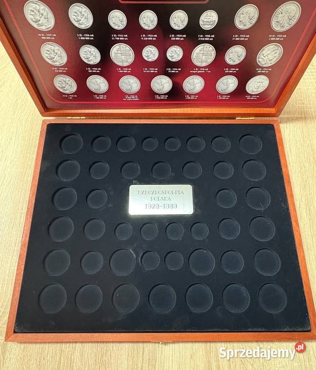 Duża kaseta kolekcjonerska na monety Piotrków Trybunalski sprzedam