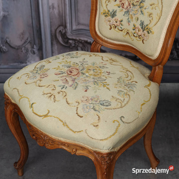 ARTexpert Para zdobionych krzeseł Ludwik do Dobrzany sprzedam