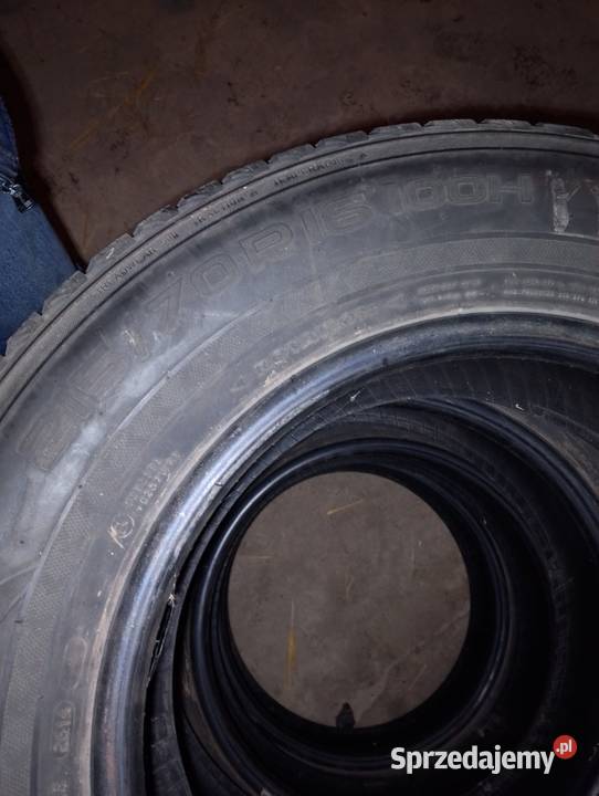 Opony zimowe suv 215 70 16 Samochodowe Nadrybie Ukazowe