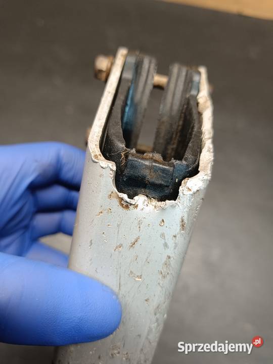 Prowadnica łańcucha dolna ślizg wahacz części Gołaczewy sprzedam