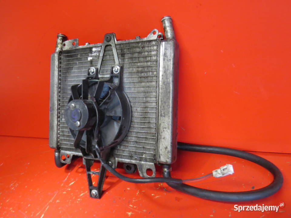 PIAGGIO BEVERLY 500 2009 chłodnica wody sprzedam