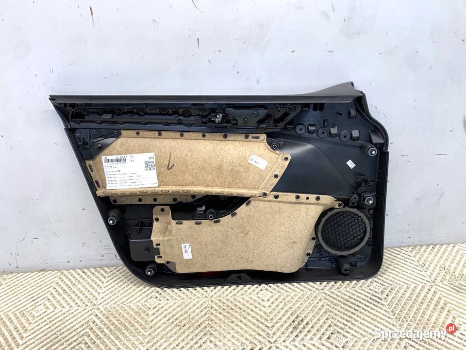 BOCZEK DRZWI PRAWY PRZÓD VW GOLF VII Hatchback podkarpackie sprzedam