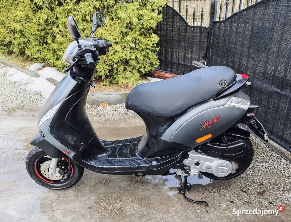 Skuter Piaggio Zip 50cc 2023r 1100 Wtrysk 4T Rok produkcji 2023