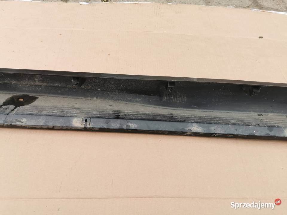 Listwa progowa prawa mitsubishi asx 1021 sprzedam