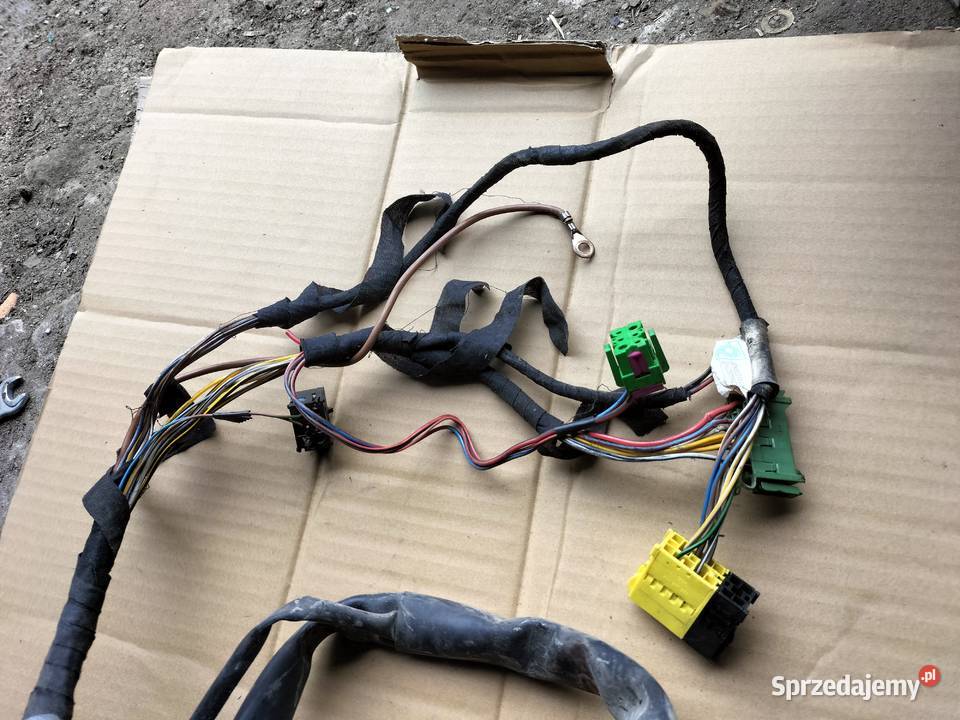AUDI 80 B4 80B4 WIĄZKA INSTALACJA ŚWIATEŁ PRZODU lubelskie Kamień-Kolonia