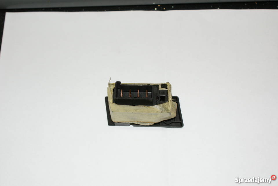 PRZEŁĄCZNIK ŚWIATŁA OPEL KADETT Układ elektryczny