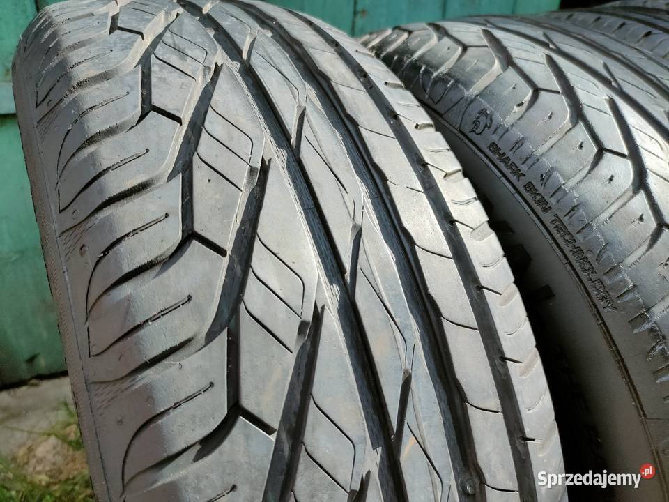 Okazja 22560 R17 Uniroyal RainExpert 3 SUV Opony V do 240 km/h Samochodowe