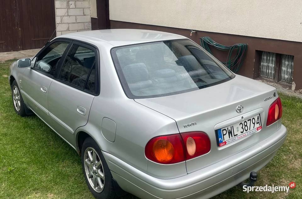 Sprzedam zadbana Toyotę Corolle z 2000 rz 378000km Osieczna