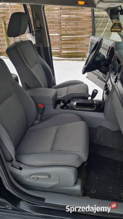 Sprzedam Jeep Commander 37 LPG 4X4 OKAZJA Obierwia