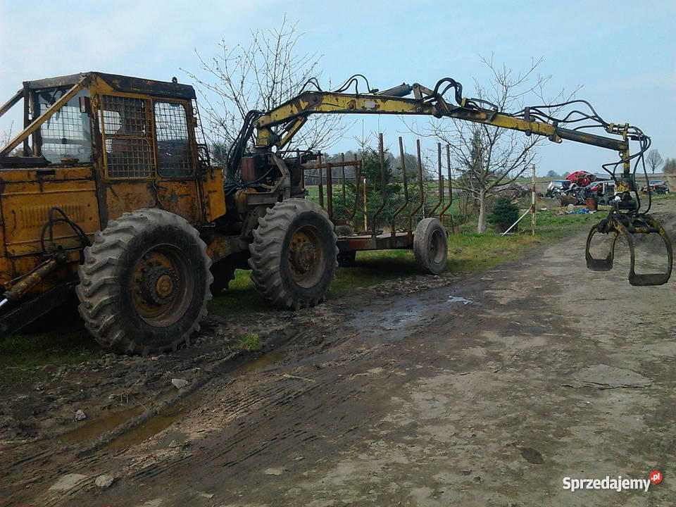 LKT 81 z przyczepą leśną Zgierz