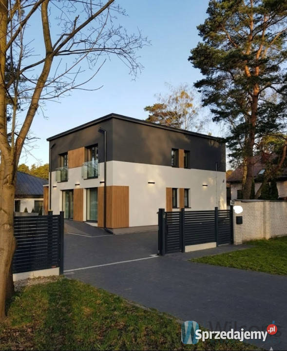 Dom wolnostojący Józefów 175m2 cegła