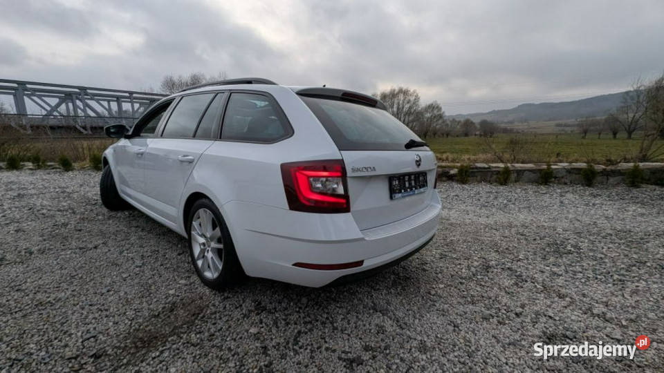 koda Octavia Panoramadach wersja Clever III 2013 VAT marża Kamienna Góra