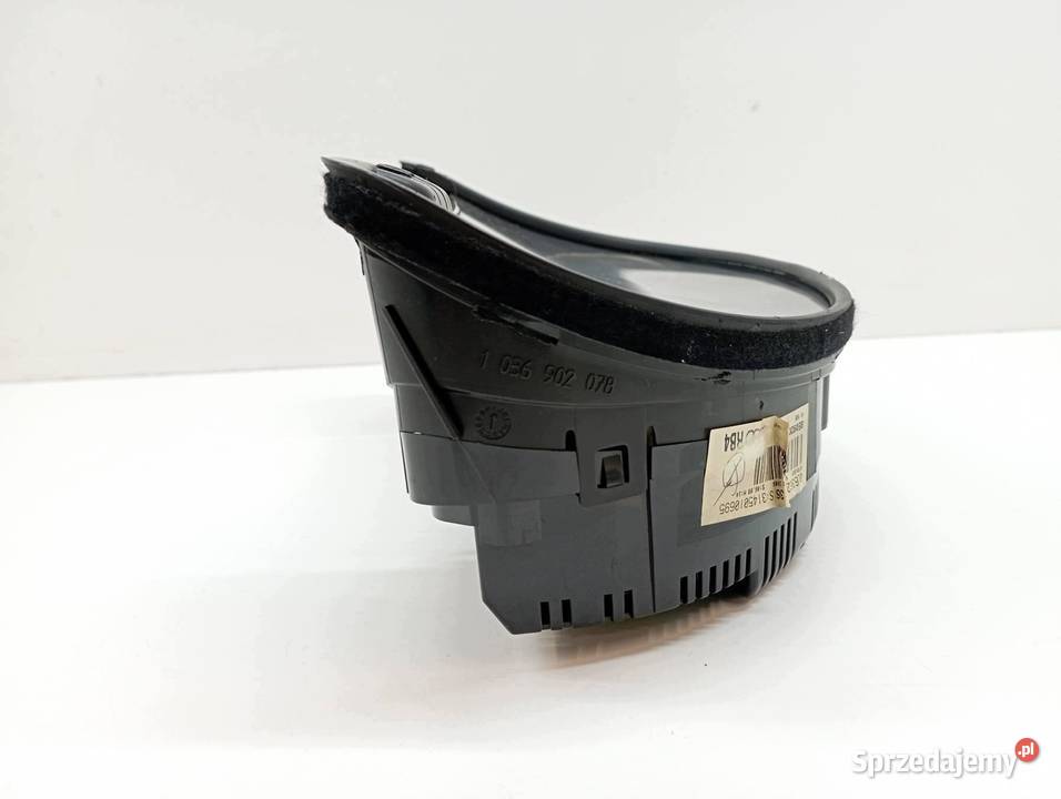LICZNIK EU 8E0920900K 19 TDI Audi A4 II 20002006 Rok produkcji 2003