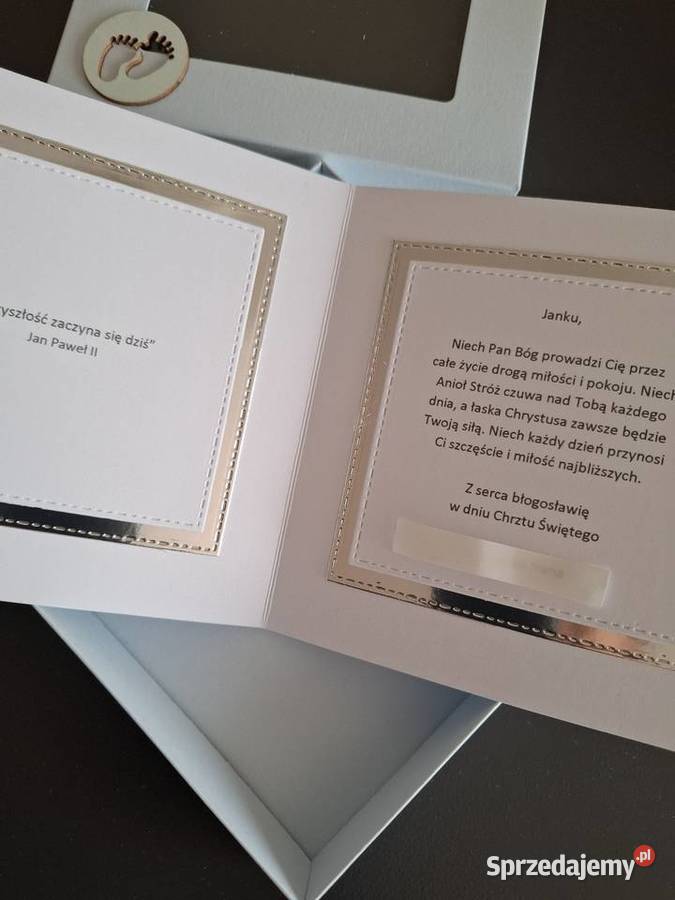 Kartka w pudełku z okazji chrztu Strzebiń