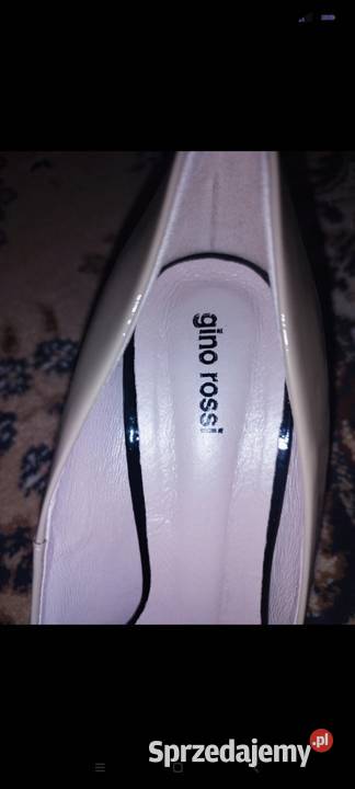 Buty na obcasie