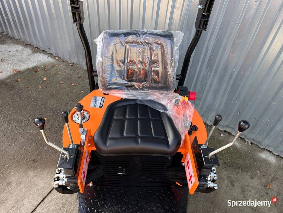 Koparka SANKO spalinowoelektryczna z wychyłem