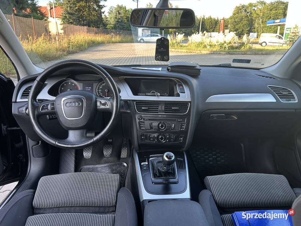 Audi A4 B8 Avant18T czarny lubelskie