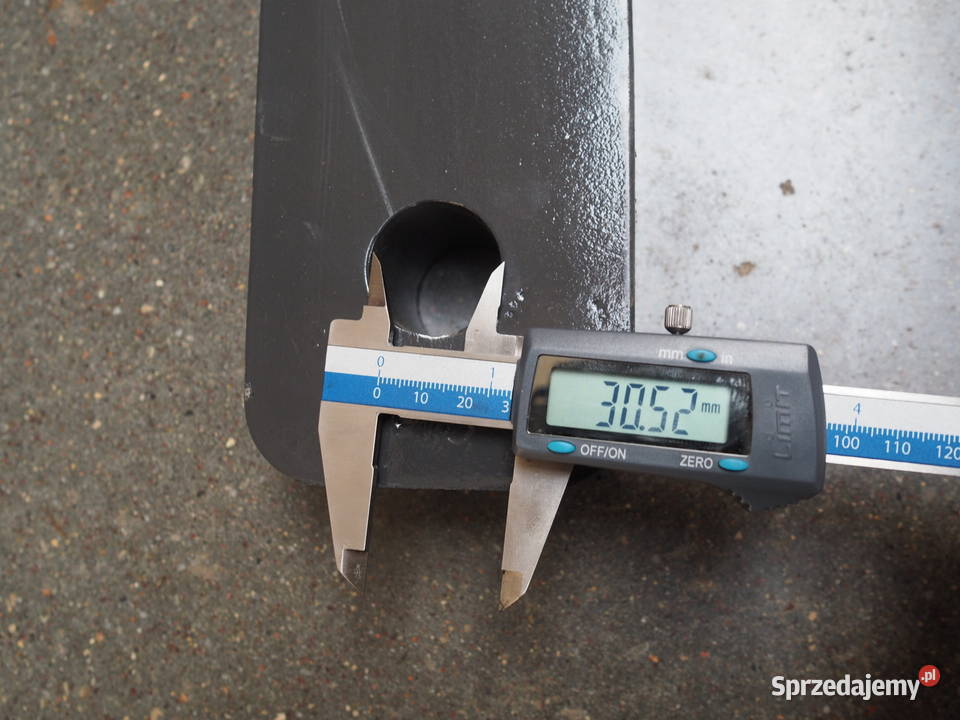 Zaczep K80 płyta belka Claas Axion ciągnik wielkopolskie Stęszew