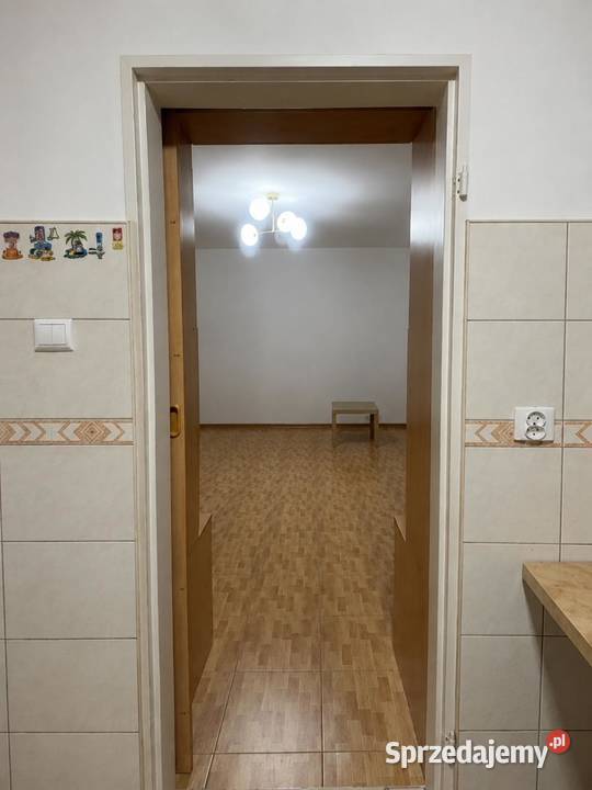 KAWALERKA NA SPRZEDAŻ ŁÓDŹ RADOGOSZCZ ZACHÓD Piętro 1 łódzkie sprzedam