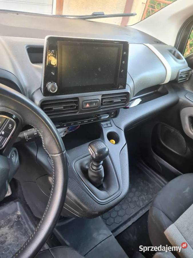 Citroen Berlingo 12 benzyna salon polska