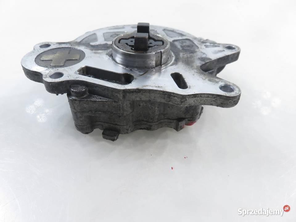 POMPA VACUM VW GOLF VI 16 TDI CAYC 03L145100G Części samochodowe