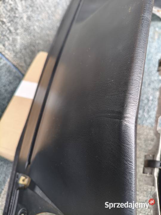 Mercedes W124 deska rozdzielcza czarna kokpit Skarżysko-Kamienna