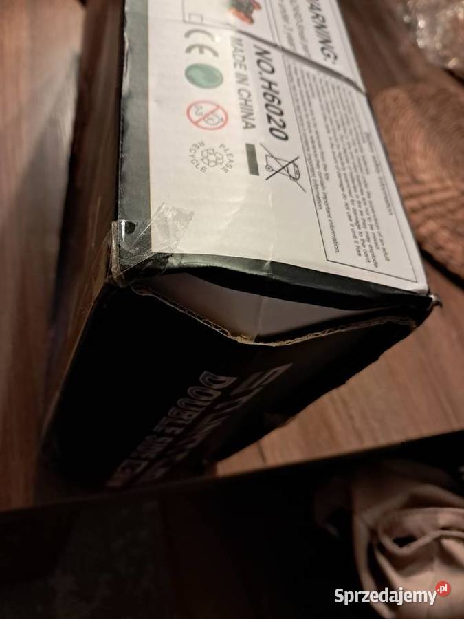 nowy pojazd zdalnie sterowany stunt car 24G Sandomierz