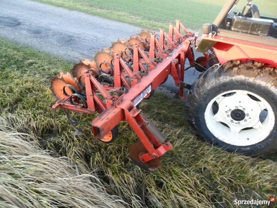 pielnik opielacz kongskilde vibrobeta 6 rzedów Brodnica sprzedam
