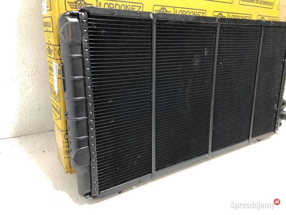 RENAULT TRAFIC I 25 D 19801989 CHŁODNICA WODY Skarżysko-Kamienna