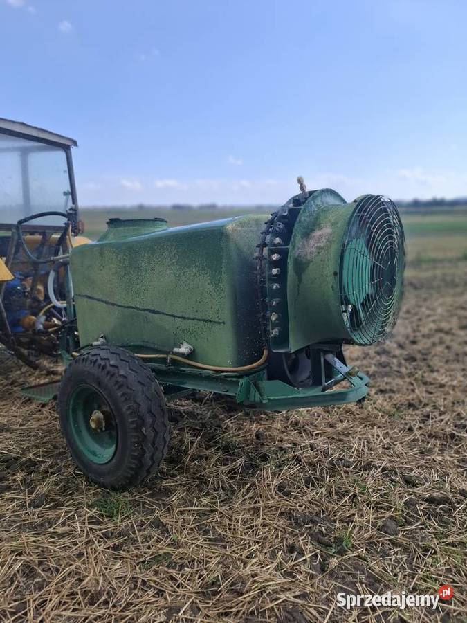 Opryskiwacz Ślęza sadowniczy 1000L sprawny stan nieuszkodzony Pińczów