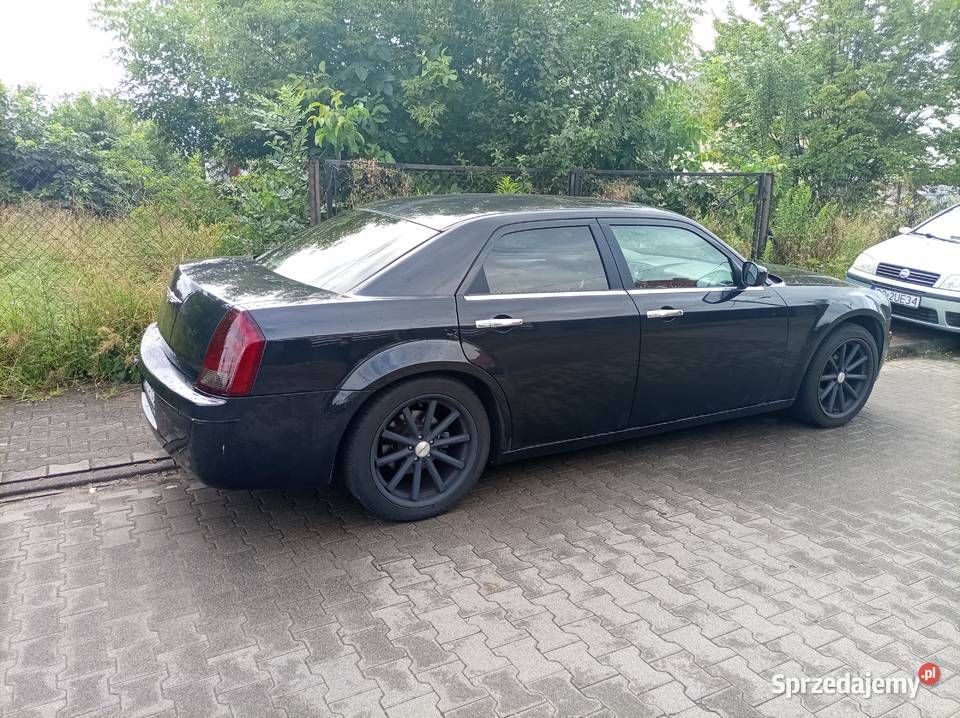 Chrysler 300C nieuszkodzony Poznań