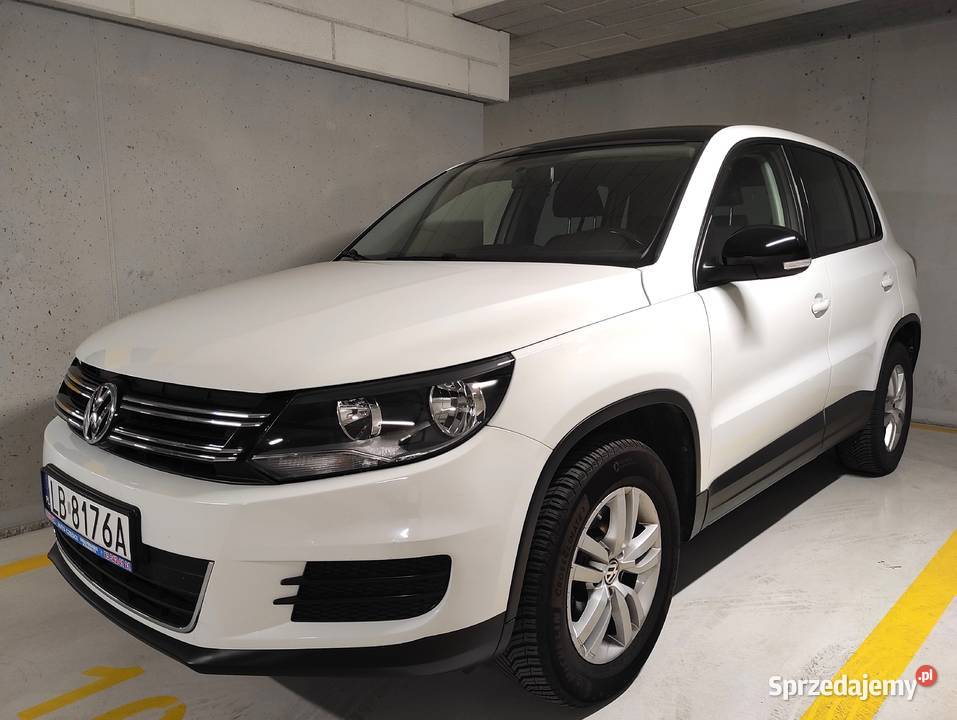 Volkswagen Tiguan 20 TDI napęd 4x4 nieuszkodzony Warszawa