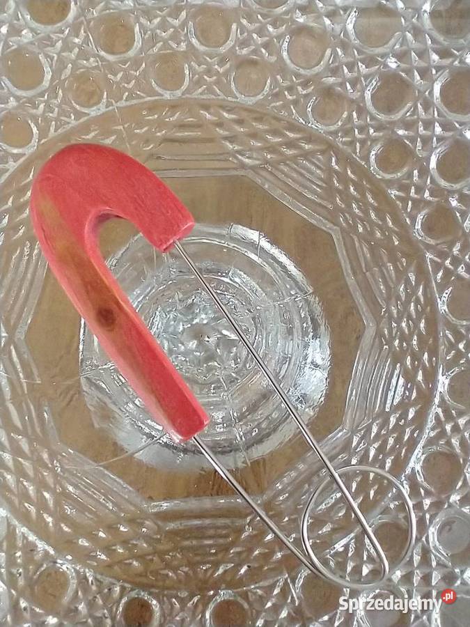 Koralowa agrafka broszka drewno rękodzieło Łódź